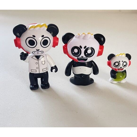 Ryans World Figures Lot Of 30 Ryan’s Toy Characters Figures & Accessories - Picture 7 of 10